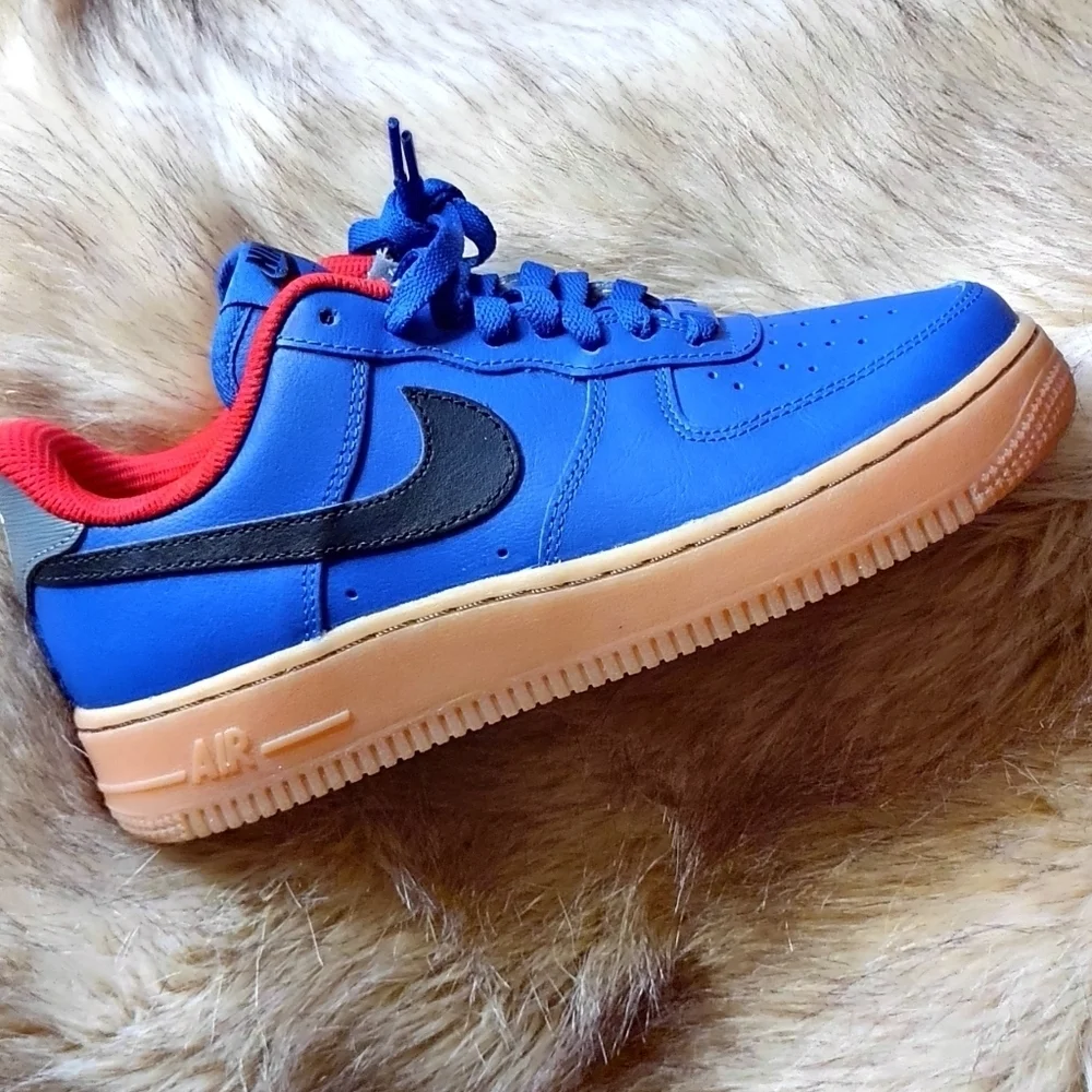 New Women's Air Force One sneakers Sz 6.5 animal print python snake